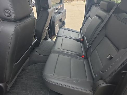 Used 2024 GMC Sierra 2500 Denali w/ Denali Reserve Package image 14