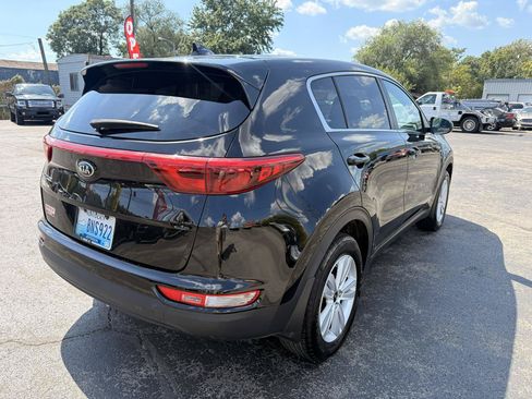 Used 2017 Kia Sportage LX AWD/4WD image 6
