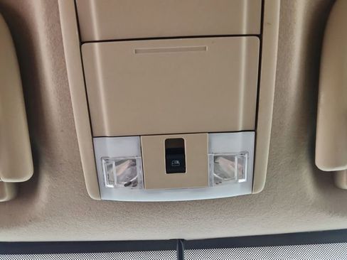 Used 2011 Ford F350 Lariat w/ Lariat Interior Pkg image 24