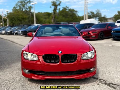 Used 2013 BMW 335i Convertible w/ Premium Pkg RWD image 12