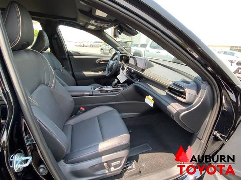 New 2026 Toyota Crown Signia AWD/4WD image 13