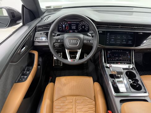 Used 2024 Audi RS Q8 4.0T image 27