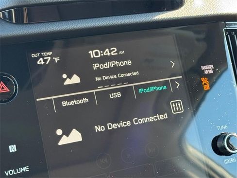 Used 2024 Subaru Outback Touring w/ Popular Package #2 image 26