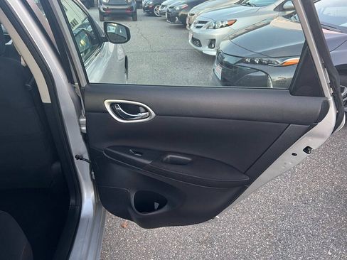 Used 2015 Nissan Sentra SV w/ Navigation Package FWD image 14