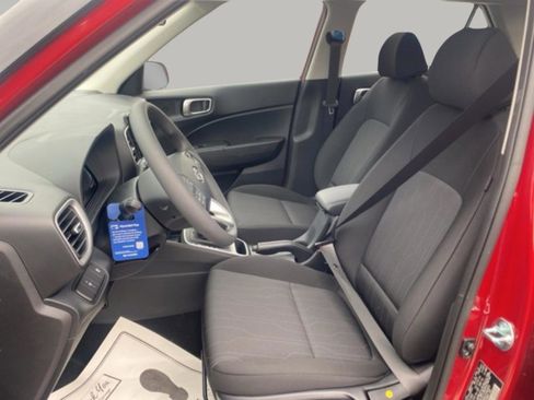 New 2026 Hyundai Venue SE image 15