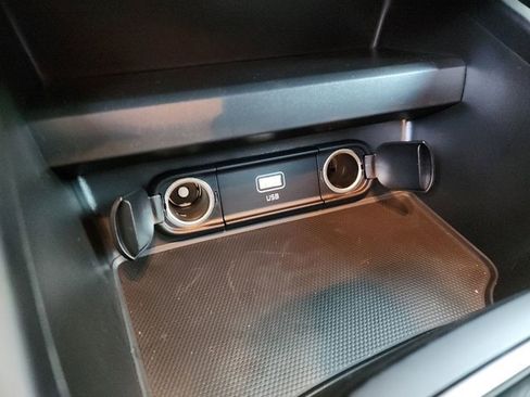 New 2025 Kia Soul LX image 18