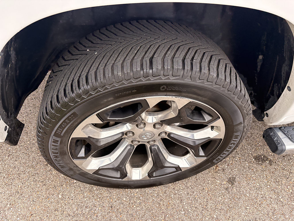 Used 2021 RAM 1500 Longhorn AWD/4WD image 12