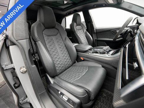 Used 2024 Audi RS Q8 AWD/4WD image 15