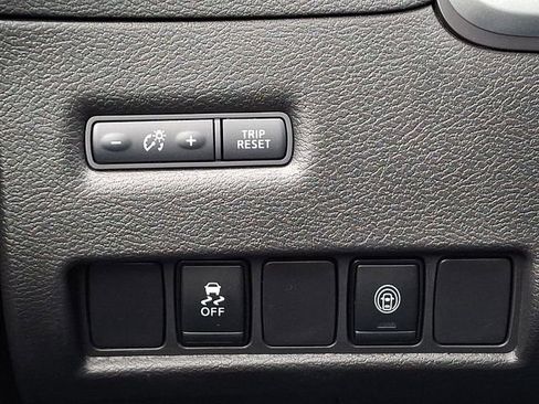 Used 2024 Nissan Murano SV image 24