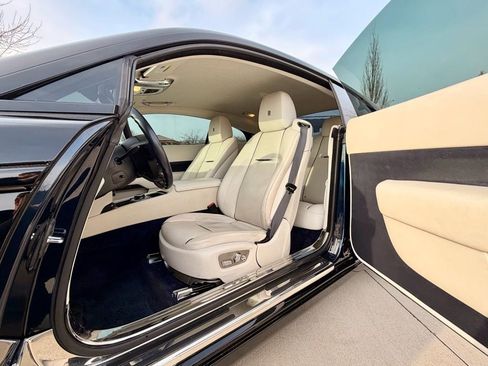 Used 2016 Rolls-Royce Wraith image 29