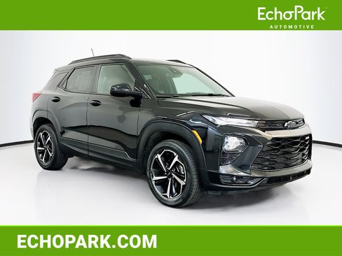 Used 2023 Chevrolet TrailBlazer RS w/ Convenience Package image 1