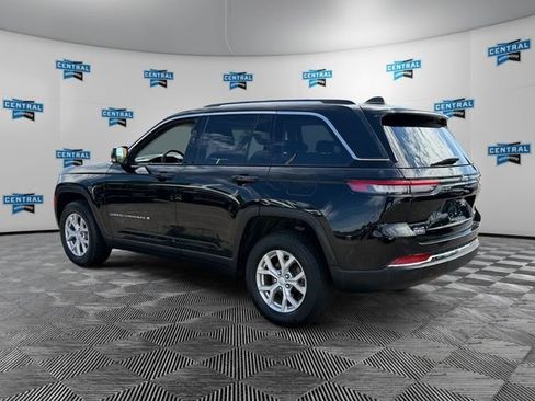 Certified 2023 Jeep Grand Cherokee Limited AWD/4WD image 4