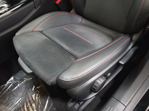 Used 2022 Mercedes-Benz CLA 250 4MATIC image 27