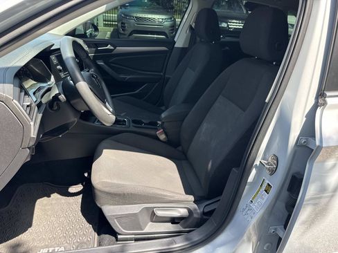 Used 2019 Volkswagen Jetta S w/ Driver Assistance Package FWD image 19