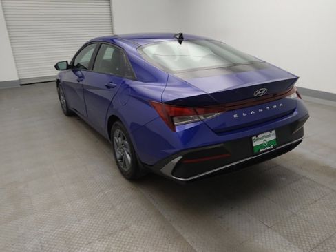 Used 2024 Hyundai Elantra SEL image 5