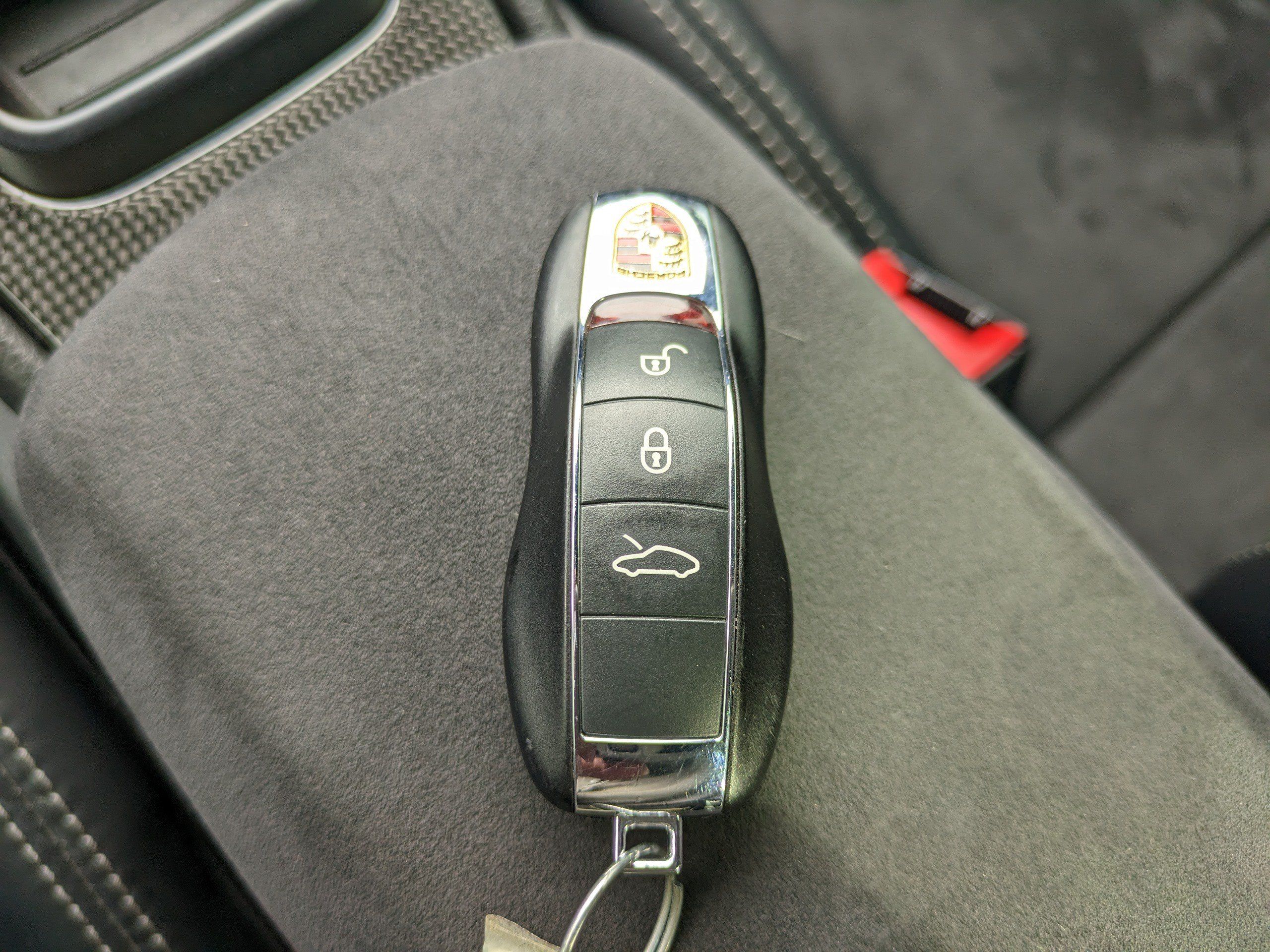 Used 2015 Porsche 911 GT3 RWD image 33