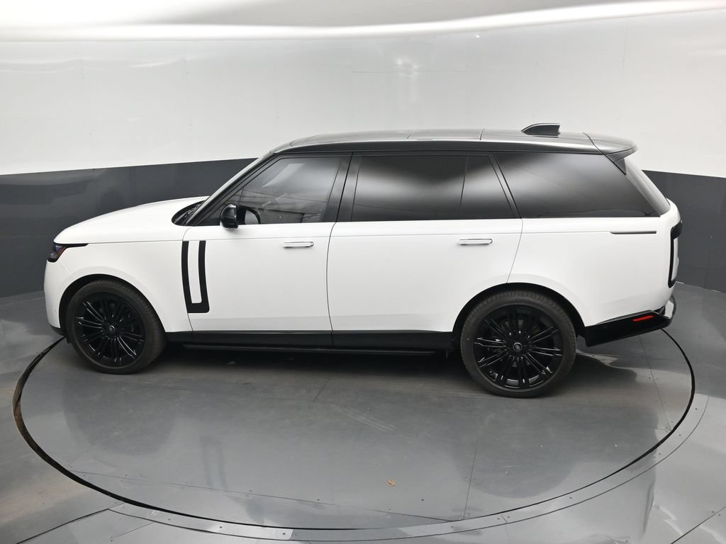 Used 2023 Land Rover Range Rover Long Wheelbase Autobiography AWD/4WD image 14
