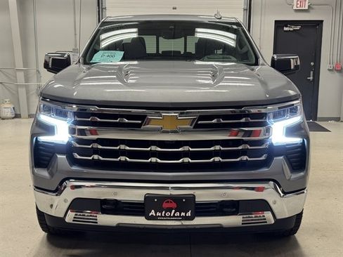 Used 2023 Chevrolet Silverado 1500 LTZ w/ LTZ Premium Package AWD/4WD image 2