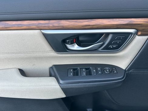 Certified 2021 Honda CR-V EX image 10