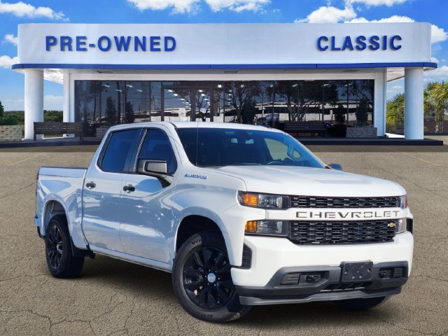 Certified 2022 Chevrolet Silverado 1500 Custom RWD image 1