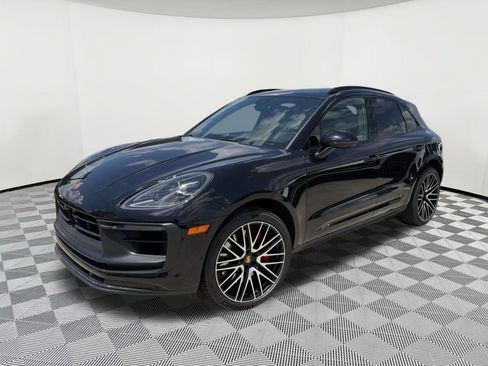 Certified 2024 Porsche Macan GTS AWD/4WD image 1
