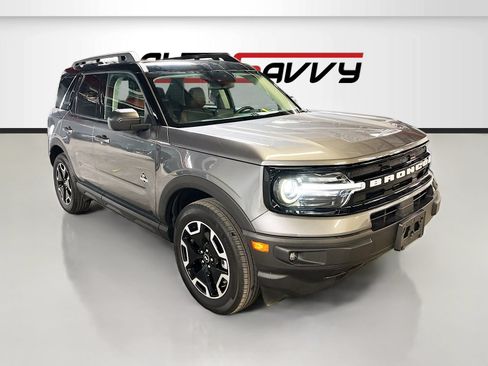 Used 2024 Ford Bronco Sport Outer Banks w/ Tech Package AWD/4WD image 1