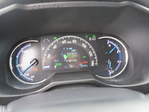 Used 2024 Toyota RAV4 LE AWD/4WD image 18