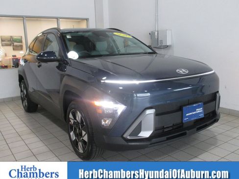 Certified 2024 Hyundai Kona SEL AWD/4WD image 1