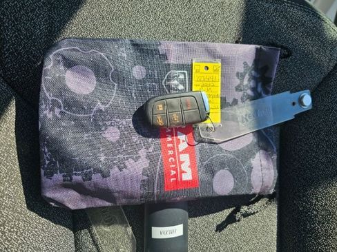 Used 2022 RAM ProMaster 2500 image 23