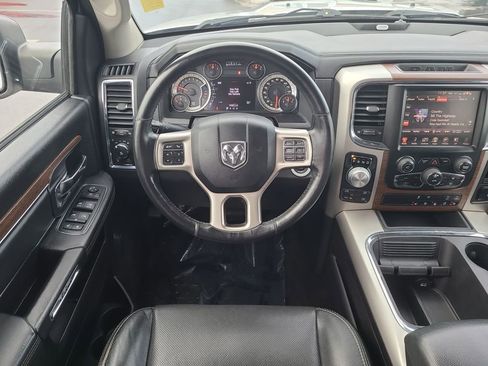 Used 2016 RAM 1500 Laramie w/ Convenience Group image 25