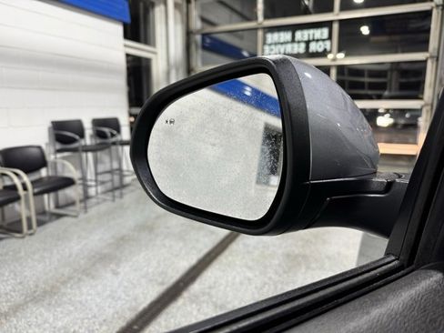 Used 2023 Buick Encore GX Select w/ Sport Touring Package image 24