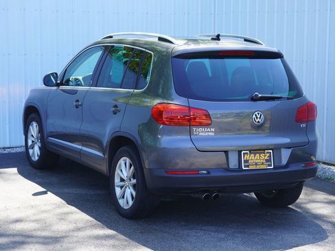 Used 2017 Volkswagen Tiguan Wolfsburg Edition FWD image 4