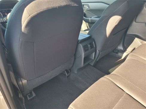 Certified 2024 Nissan Rogue S image 14