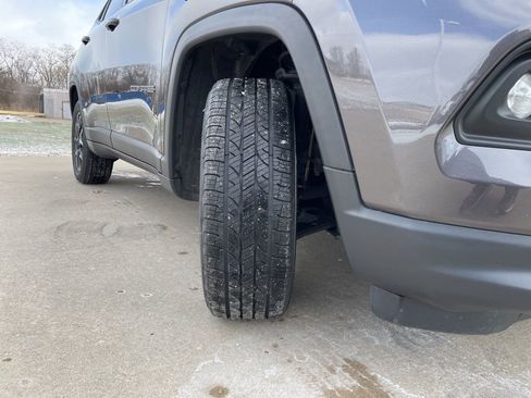 Used 2022 Jeep Compass Latitude w/ Convenience Group image 16