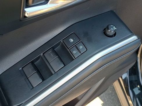 Used 2022 Toyota Highlander XSE AWD/4WD image 20