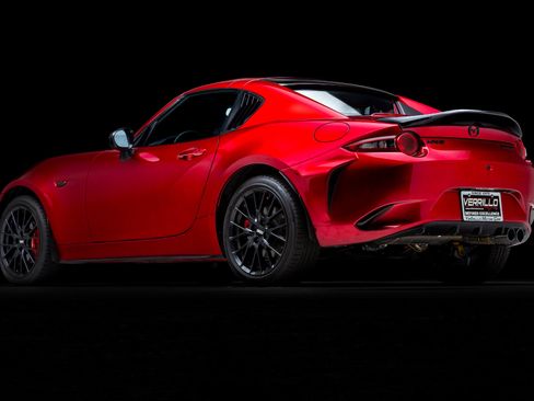 Used 2023 MAZDA MX-5 Miata Club RWD image 8