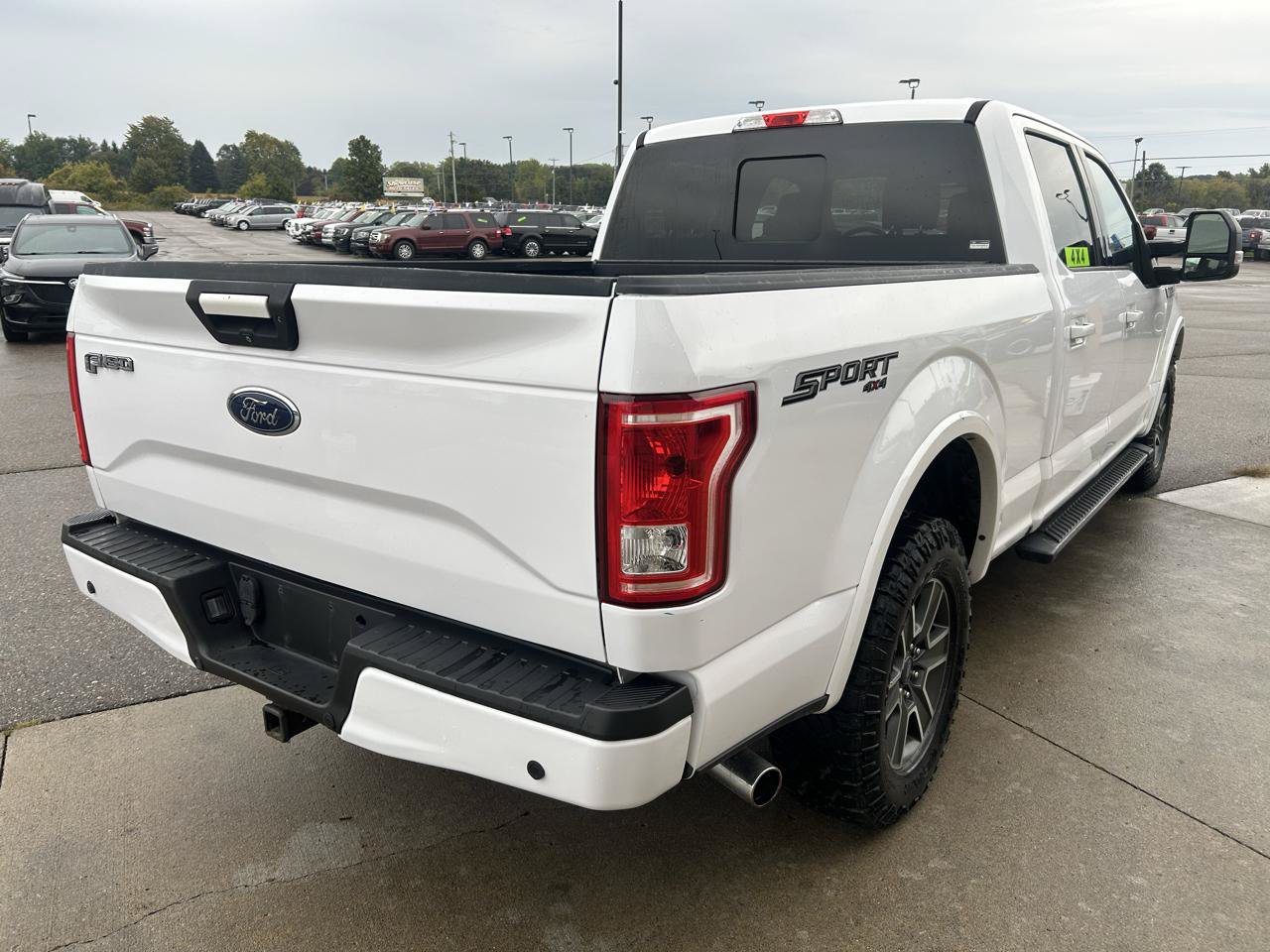 Used 2016 Ford F150 XLT w/ Equipment Group 302A Luxury AWD/4WD image 5