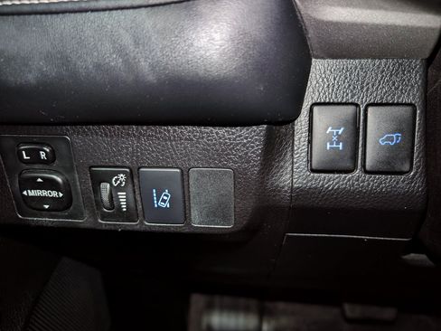 Used 2017 Toyota RAV4 Limited w/ All Weather Liner Package AWD/4WD image 41