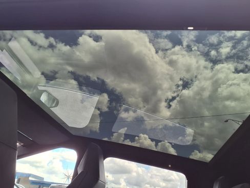 Used 2025 Tesla Cybertruck AWD Crew Cab image 21