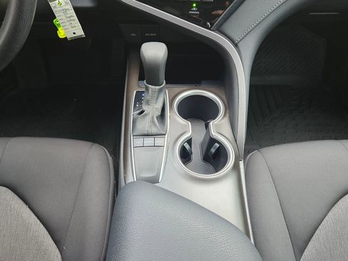Used 2023 Toyota Camry LE FWD image 12