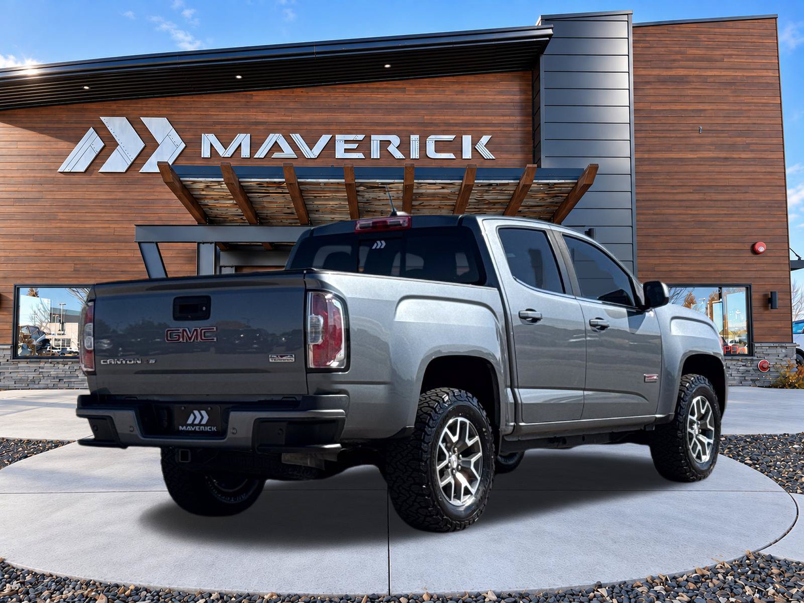 Used 2019 GMC Canyon All Terrain w/ Trailering Package AWD/4WD image 12