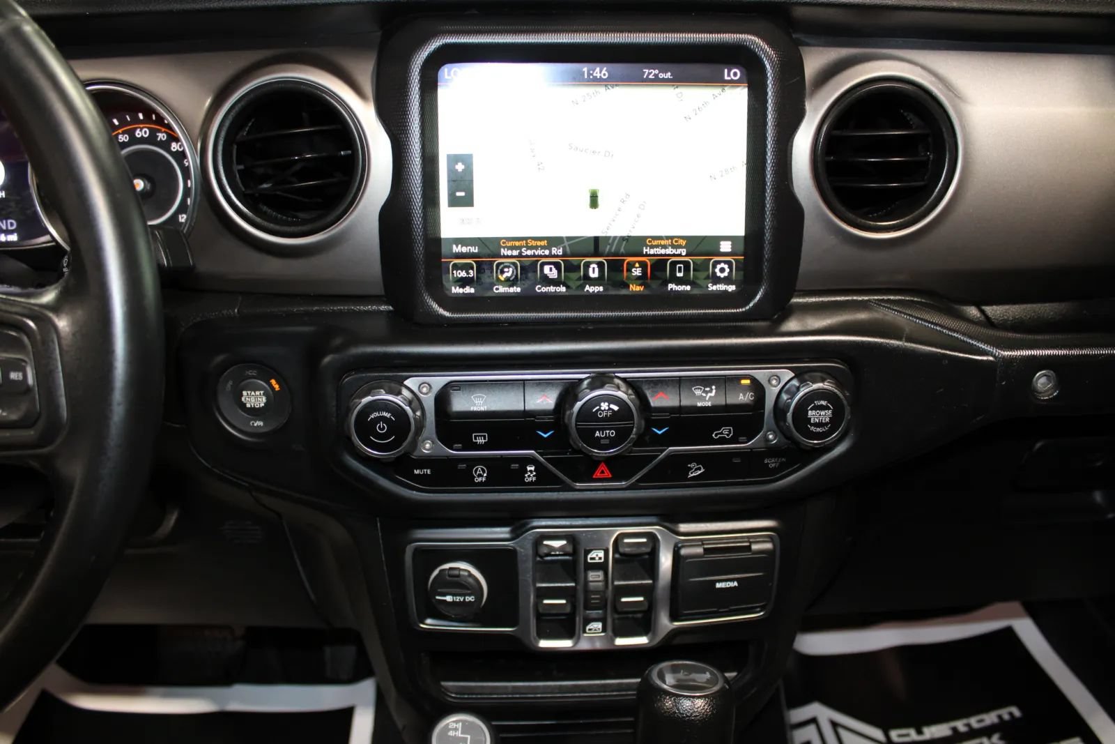 Used 2020 Jeep Wrangler Unlimited Sport S w/ Sun And Sound Package AWD/4WD image 35