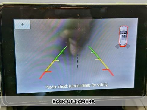 Used 2023 Ford Explorer XLT w/ Equipment Group 202A image 4