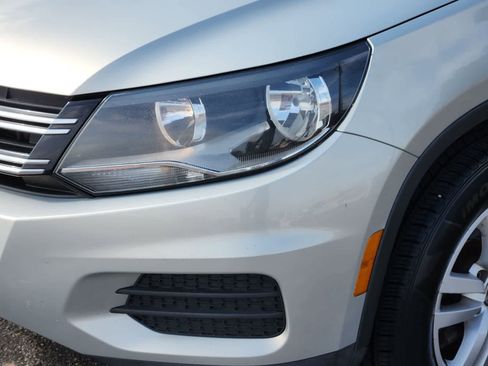 Used 2015 Volkswagen Tiguan SEL FWD image 7