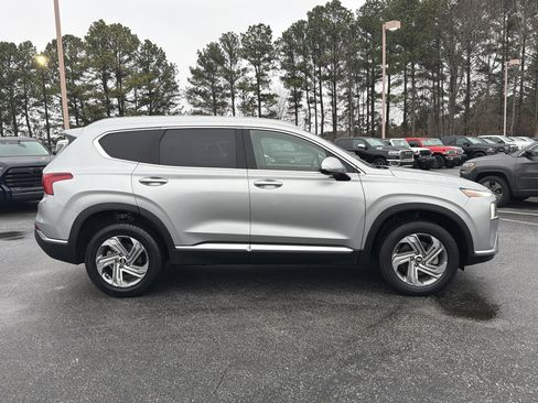 Used 2023 Hyundai Santa Fe SEL w/ Premium Package image 5