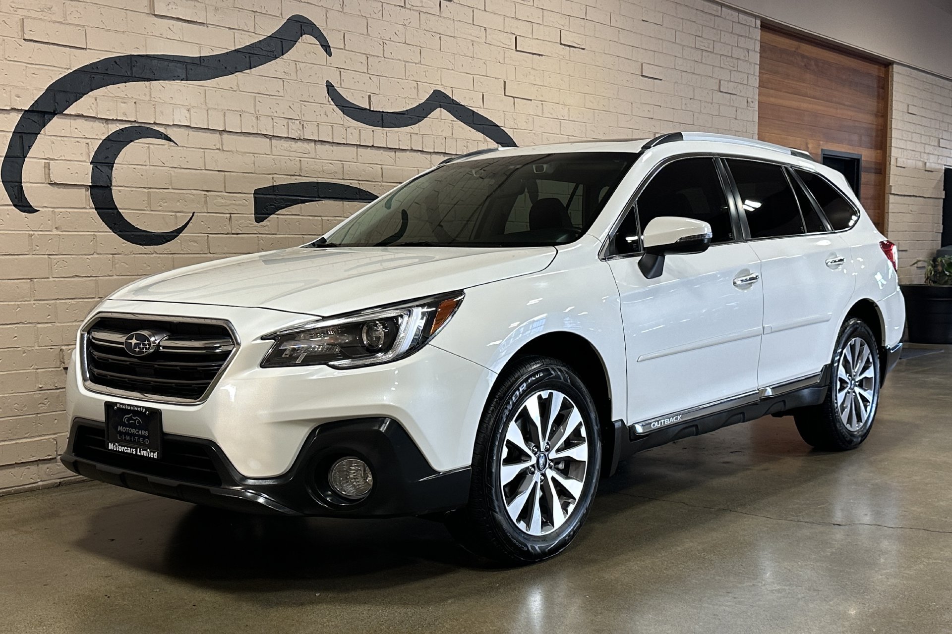 Used 2019 Subaru Outback 2.5i Touring AWD/4WD image 9
