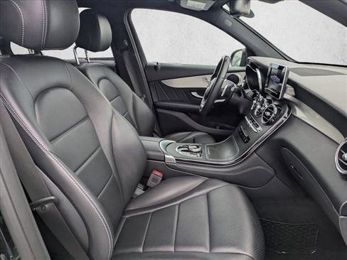 Used 2019 Mercedes-Benz GLC 300 image 19