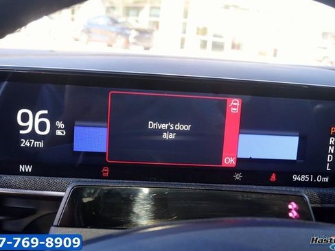 Used 2022 Ford Mustang Mach-E Premium image 18