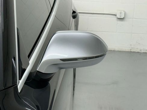 Used 2016 Audi RS 7 Prestige w/ RS 7 Dynamic Package image 18