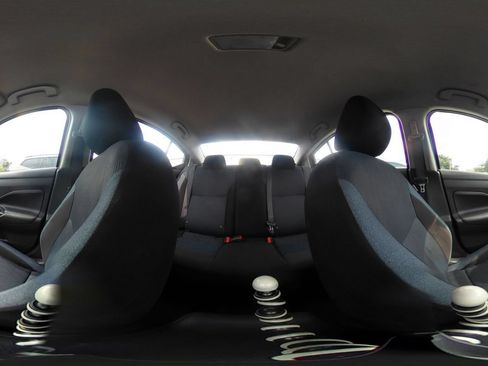 Used 2025 Nissan Versa SV FWD image 40